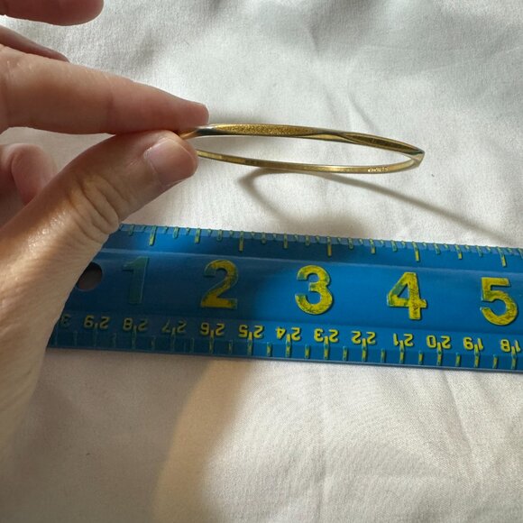 8" Vintage Monet Goldtone Faceted Bangle Bracelet - Picture 2 of 11